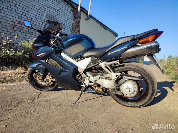 Honda vfr800