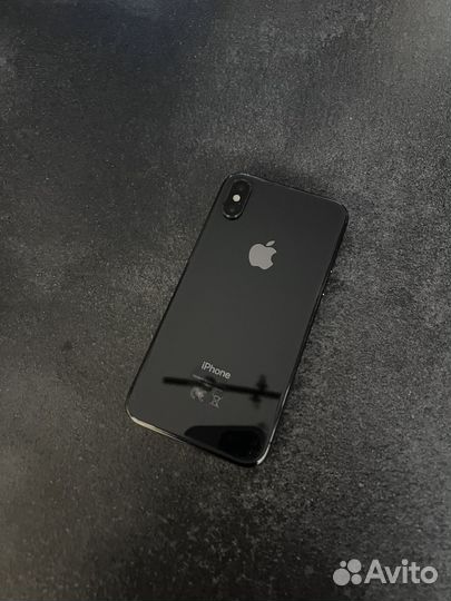 iPhone X, 64 ГБ