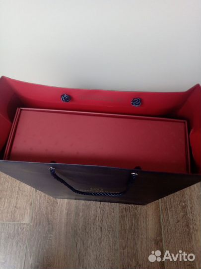 Подарочная коробка Henderson