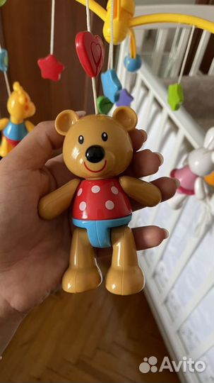 Музыкальная карусель на кроватку жирафик