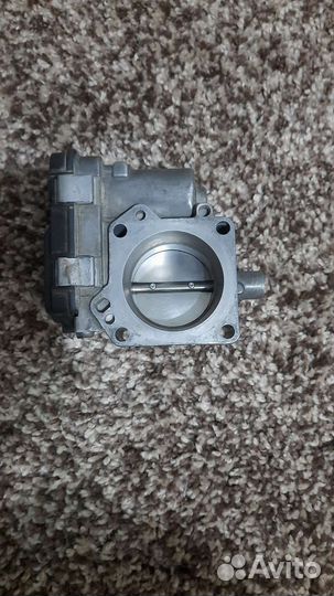 Дроссельная заслонка 03f133062b
