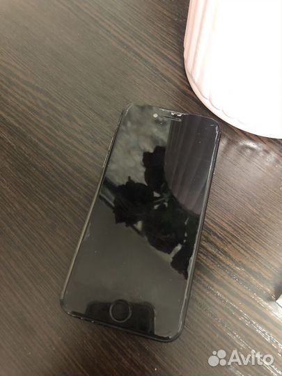 iPhone 7, 32 ГБ
