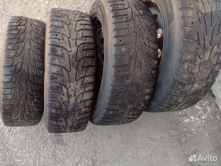 Hankook Winter I'Pike 8/8.5 R15