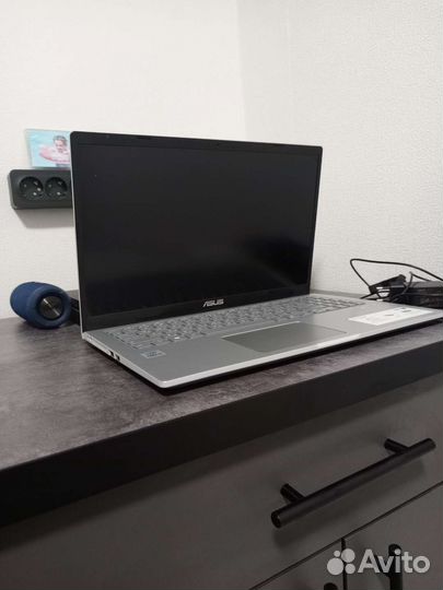 Ноутбук asus