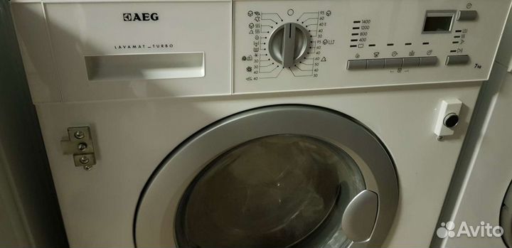 Стиральная машина aeg с сушкой (встройка)