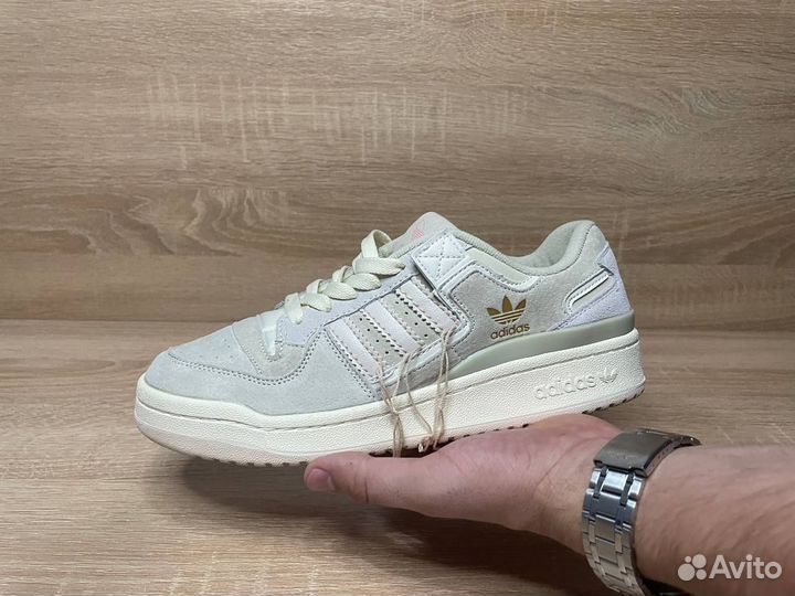 Женские кросовки Adidas Forum Low