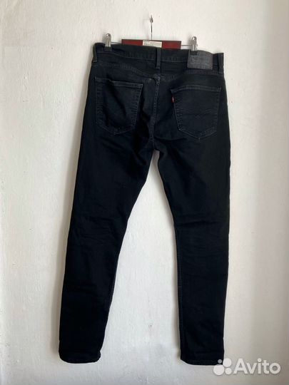 Джинсы Levi's 512 33/32