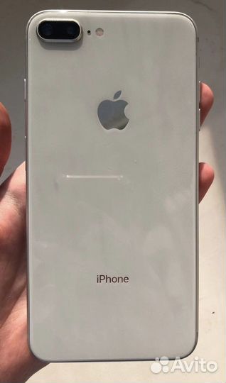 iPhone 8 Plus, 64 ГБ