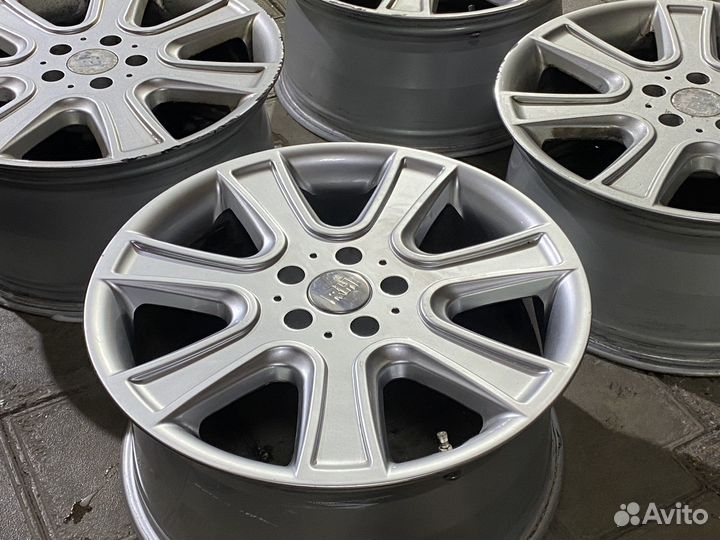 Диски оригинал RH r18 (5х112)