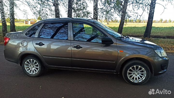 LADA Granta 1.6 МТ, 2015, 133 402 км