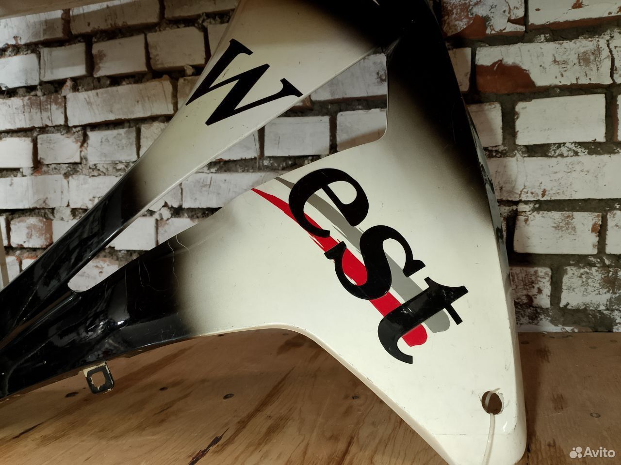 Honda CBR1000RR 09 пластик боковой левый