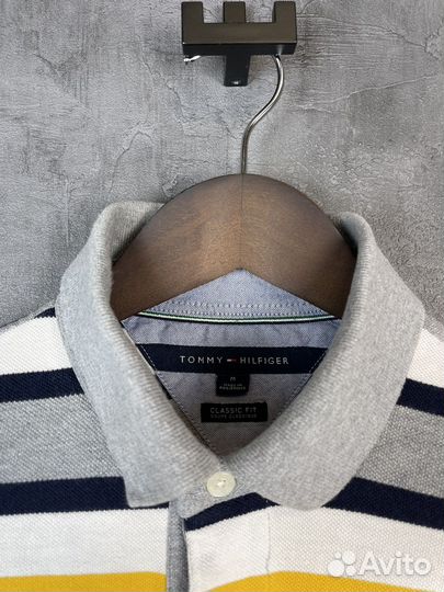 Поло Tommy Hilfiger размер М оригинал