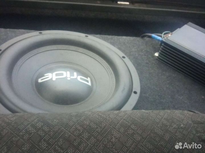 Сабвуфер и усилитель моноблок