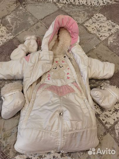 Зимний комбинезон для девочки