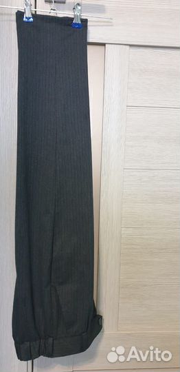 Брюки на мальчика рост 134 серые и синие