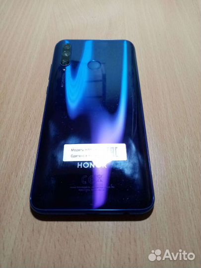 Мобильный телефон хонор10i
