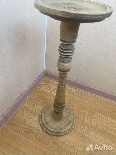 Подставка под цветы