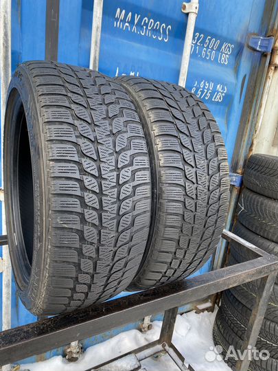 Bridgestone Blizzak LM-25 225/45 R17