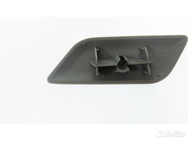 Крышка омывателя фары правая Camry