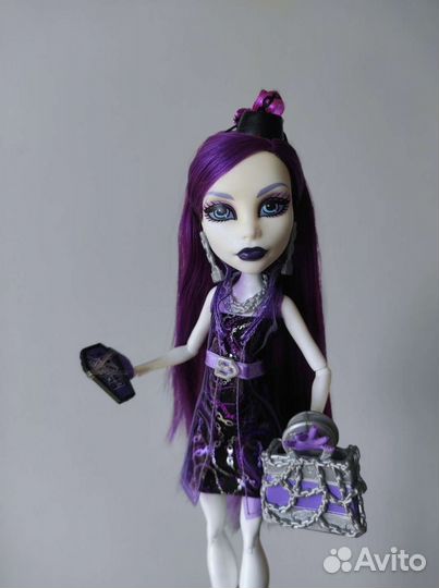Кукла Монстер Хай Спектра