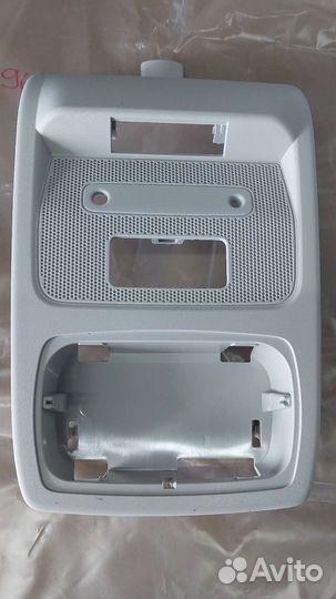 Плафон салона Renault Arkana, Duster 2