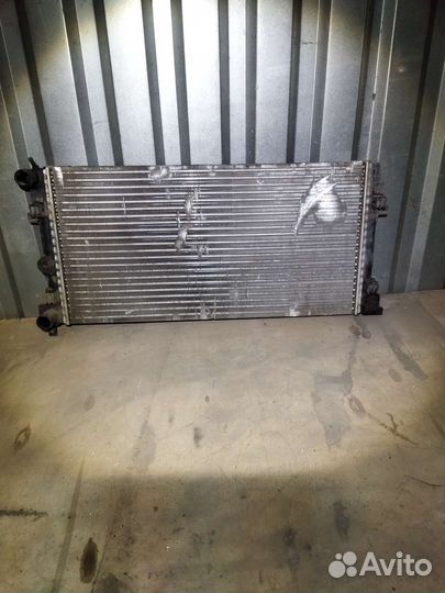 Радиатор основной Volkswagen Polo