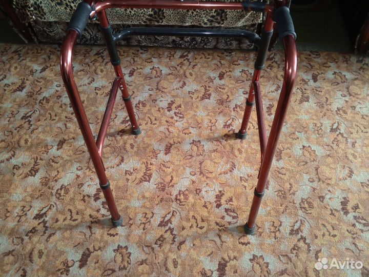 Ходунки для взрослых