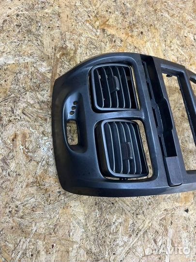 Рамка центральной консоли Hyundai Accent 1.5 2008