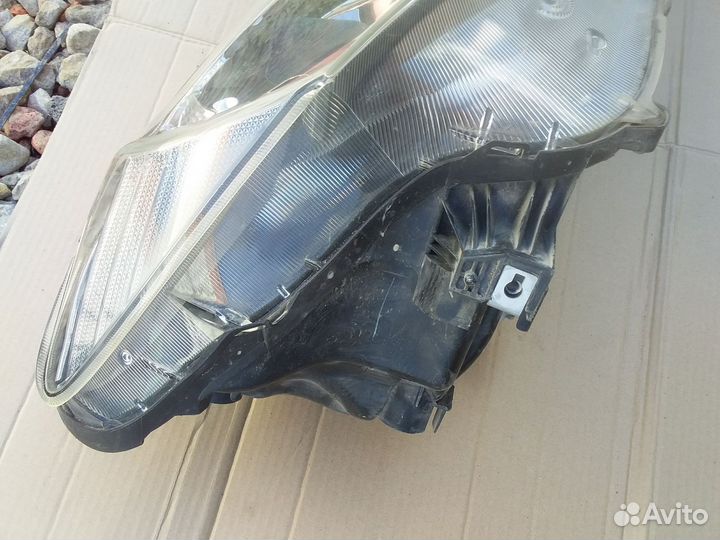 Toyota rav 4 40 фара правая