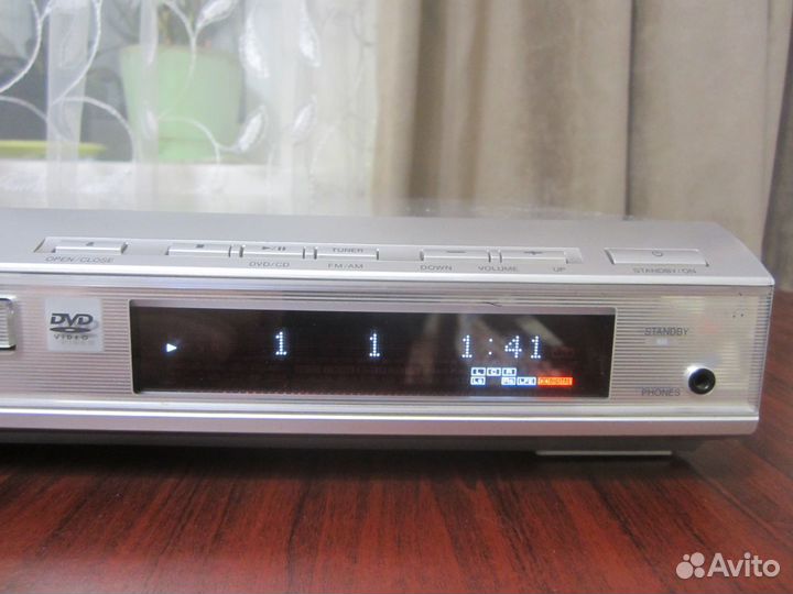 DVD/CD-ресивер Pioneer XV-S100VD