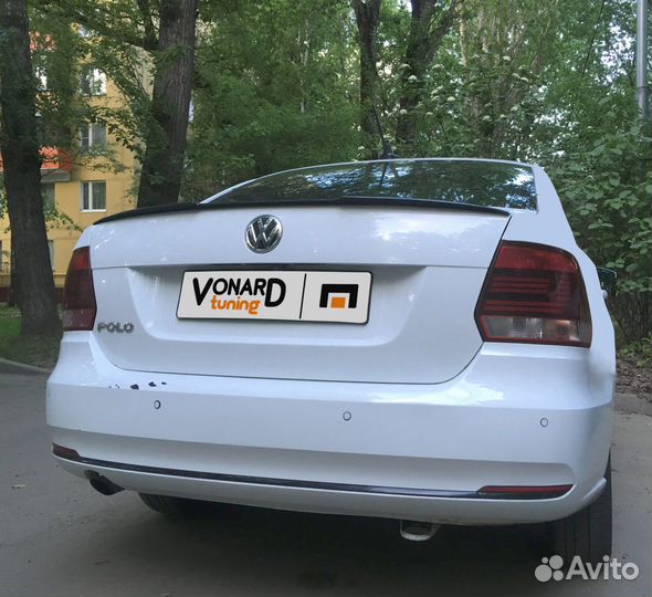 Спойлер лезвие на багажник VW Polo 5 Sedan