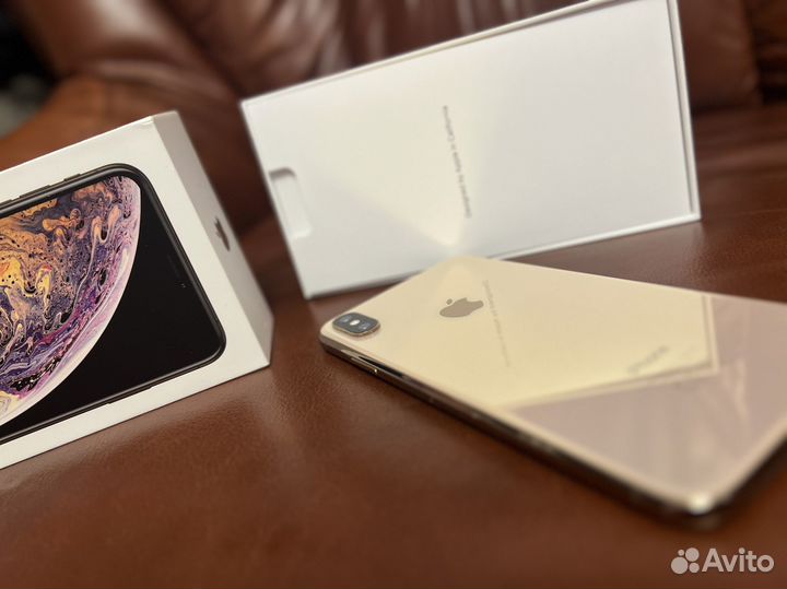 iPhone xs max 64 gb