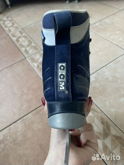 Коньки ccm