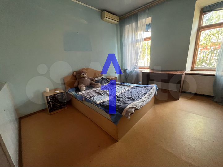 Комната 20 м² в 3-к., 2/2 эт.