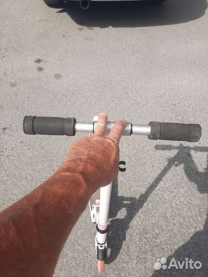 Самокат для девочки 7 лет