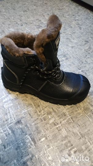 Зимние ботинки техноавиа