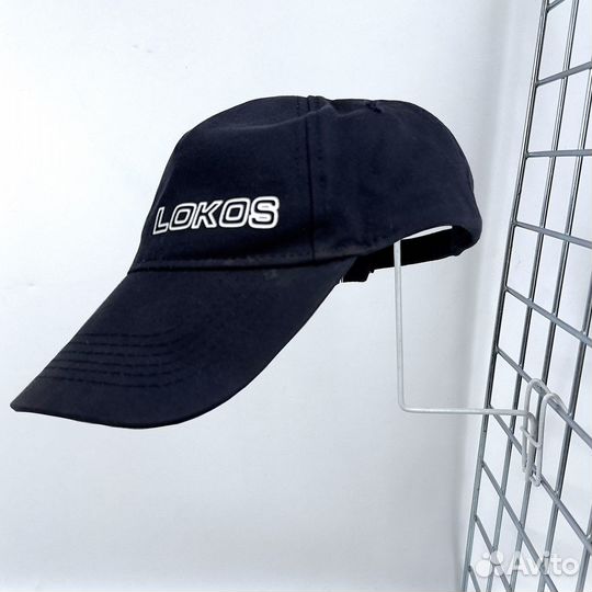 Подставка для шляп на сетку (крепление пруток), б