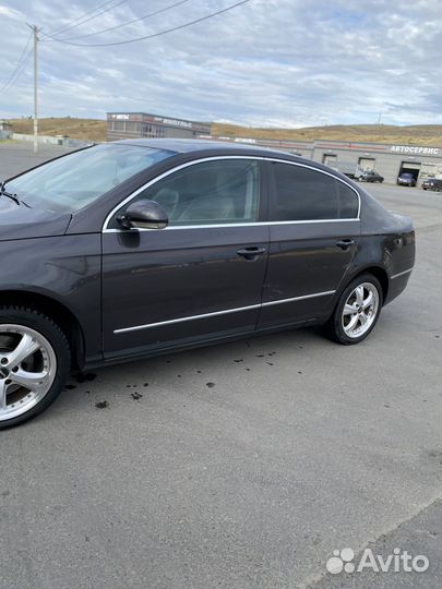 Volkswagen Passat 2.0 AT, 2005, 243 000 км
