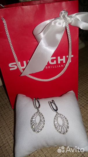 Серебрянные серьги Санлайт