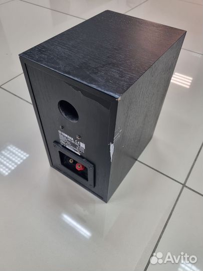 Аудио колонка Yamaha NS-BP150 black