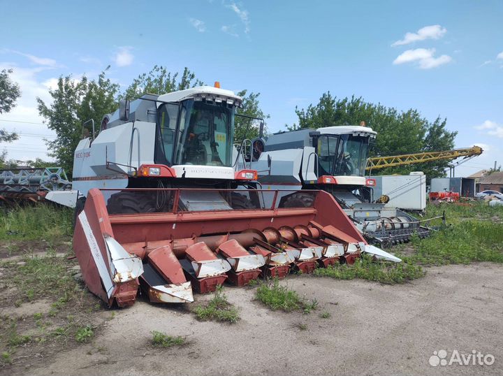 Комбайн Ростсельмаш Vector 410, 2007