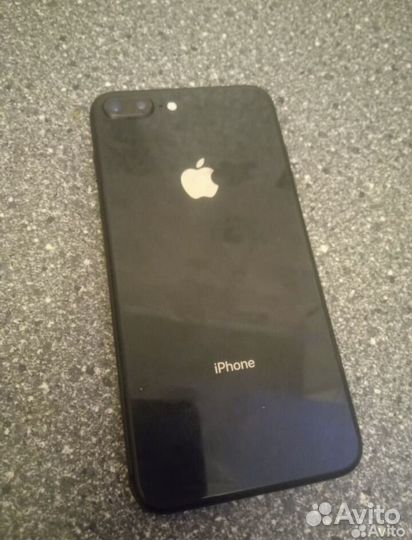 iPhone 8 Plus, 64 ГБ