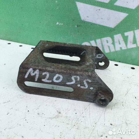 Кронштейн генератора бмв Е28