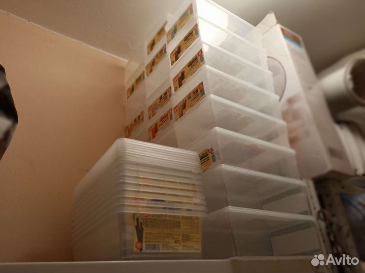 Контейнеры пластиковые большие