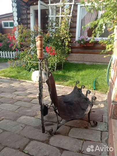 Дровница для камина кованная