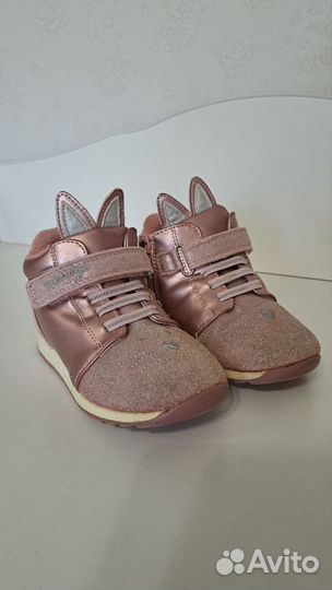 Ботинки для девочки