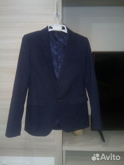 Школьный костюм