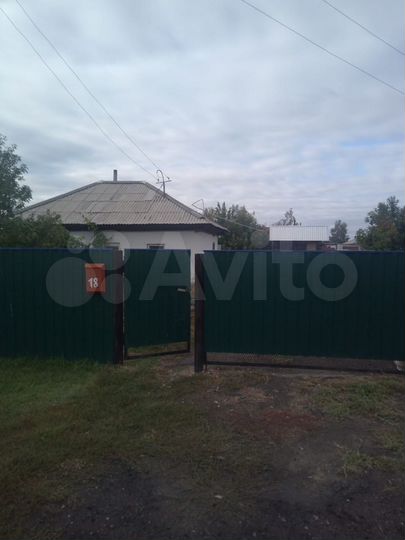 Дом 40 м² на участке 10,8 сот.