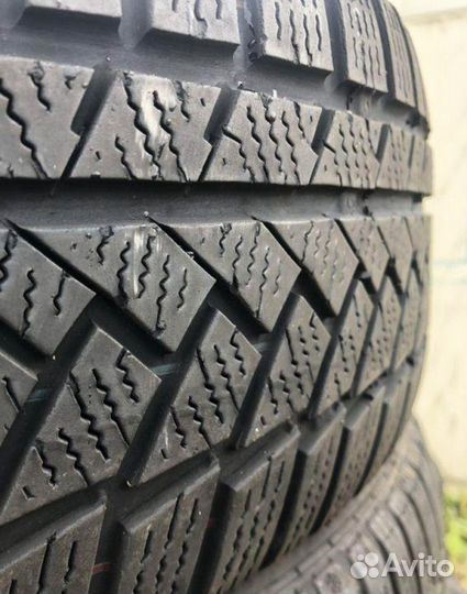 Continental ContiWinterContact TS 830 P 255/45 R20