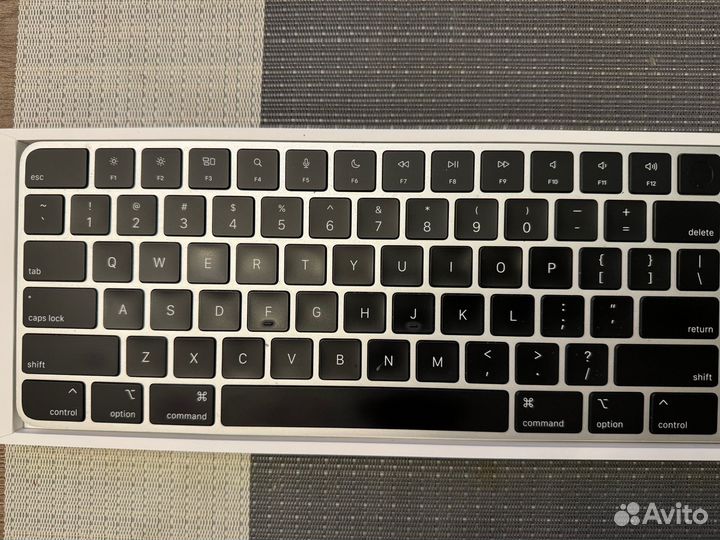Apple Bluetooth Magic Keyboard 2 (A1644)